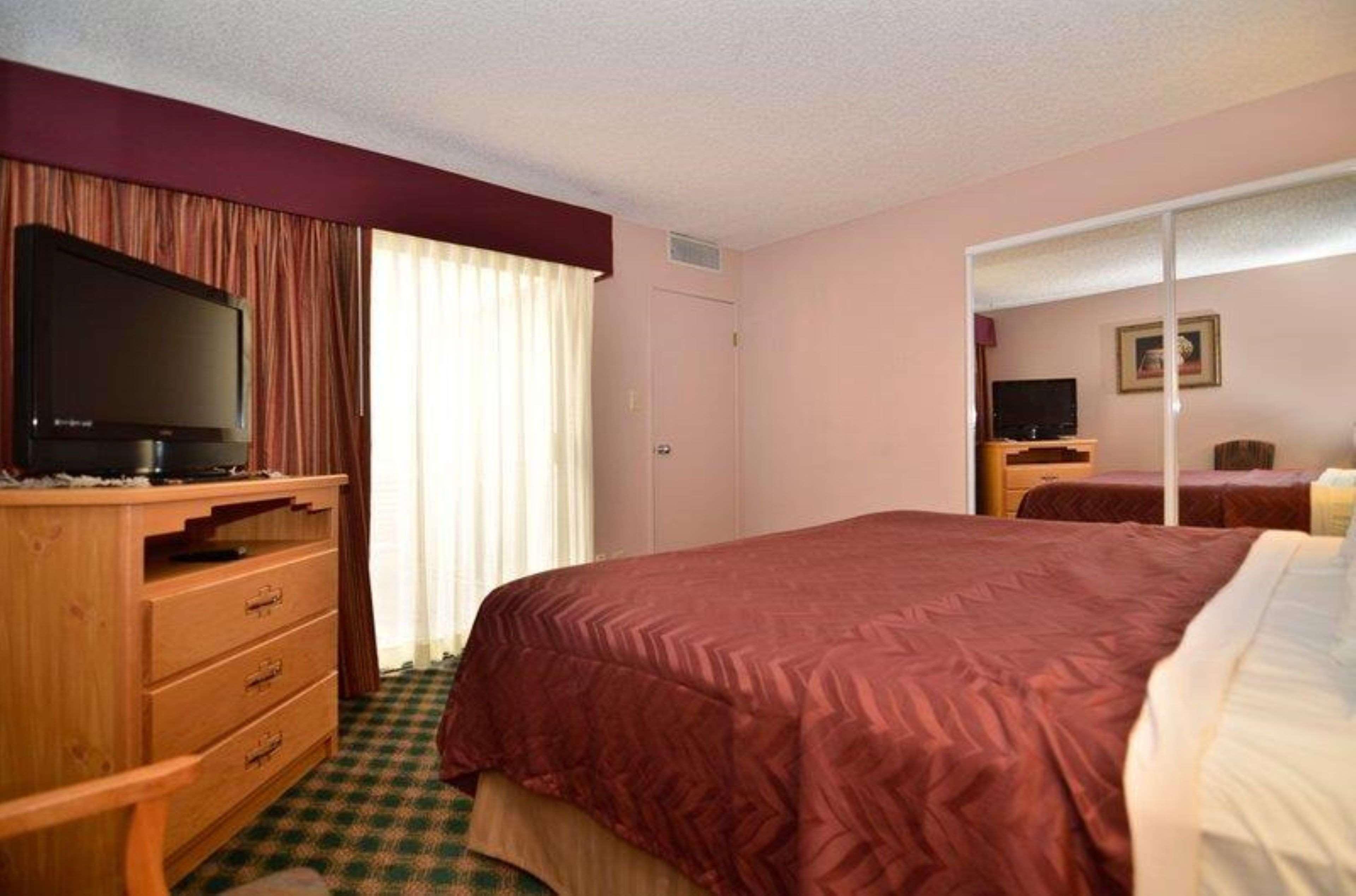 Best Western Pecos Inn Артижа Экстерьер фото