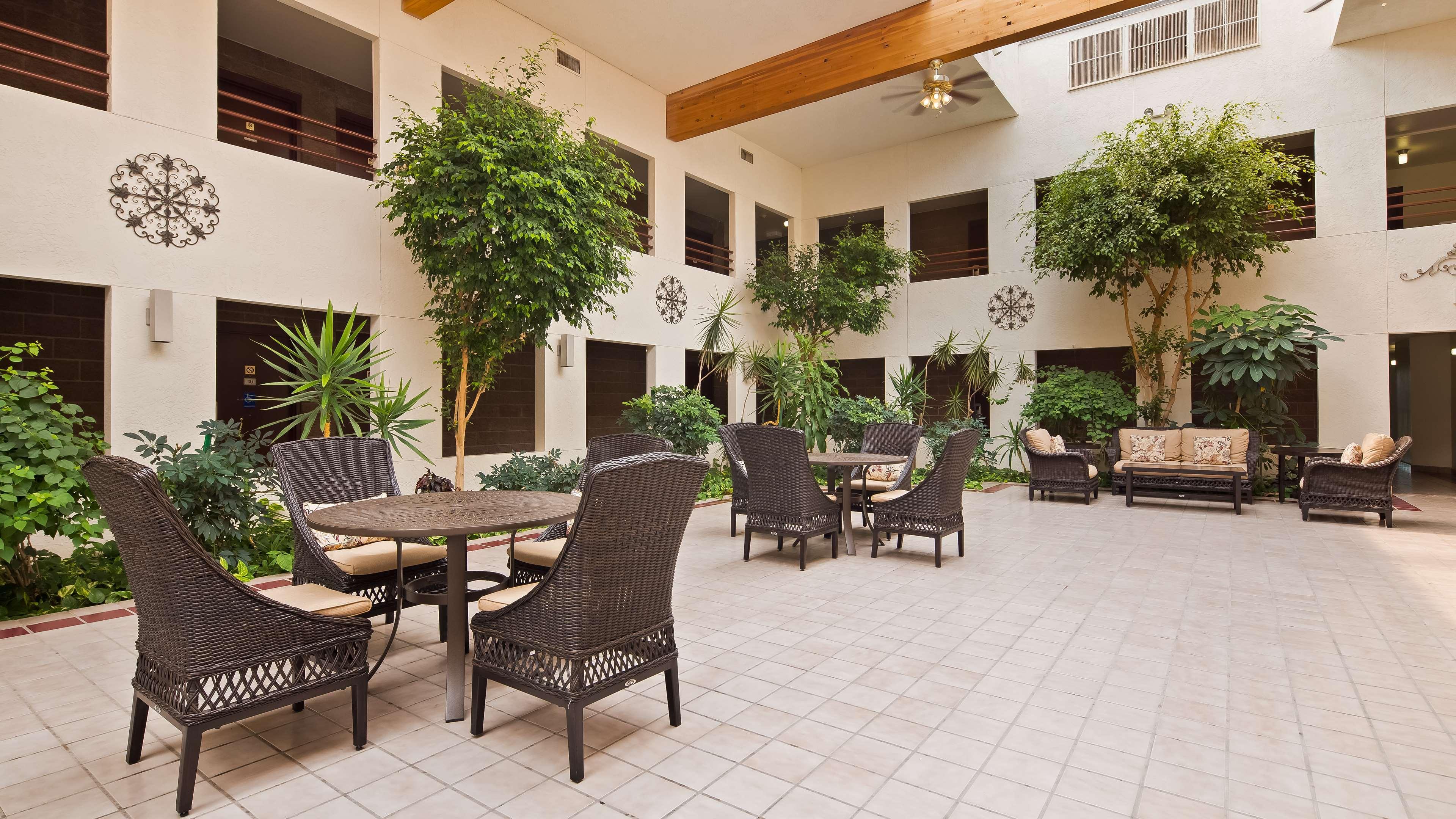Best Western Pecos Inn Артижа Экстерьер фото